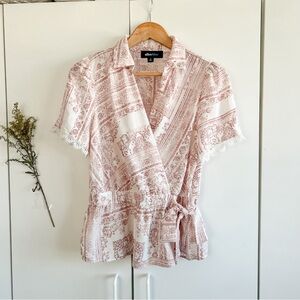 Alice Blue Faux Wrap Top • Sz M